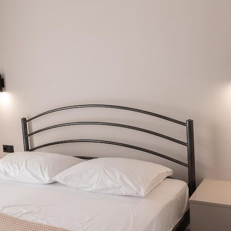 Valentinos Apartments Kallithea  Eksteriør bilde