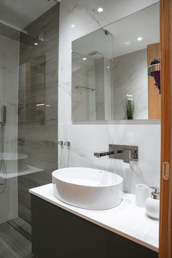 Valentinos Apartments Kallithea  Eksteriør bilde
